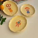 可爱手绘烘焙女孩面包手捏陶瓷盘奶黄色餐具碟子家用早餐耐高温盘